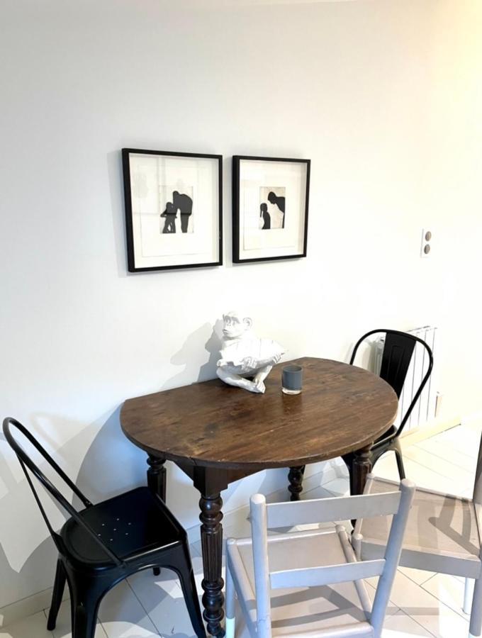 Cosy Camon Bolt-Hole Apartment Luaran gambar